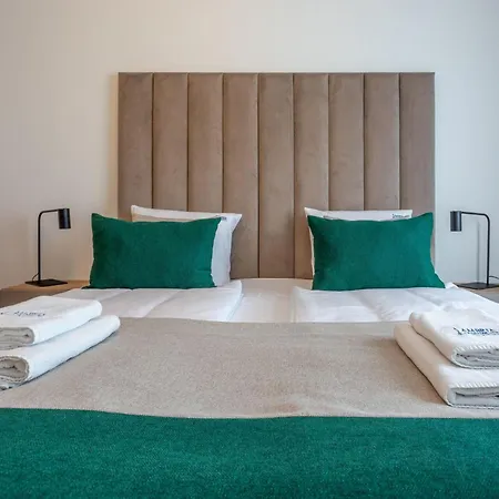 Mit Balkon An Der Ostsee By Interhome 斯维诺乌伊希切